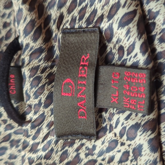 Suede hooded jacket, size XL - Picture 3 of 4